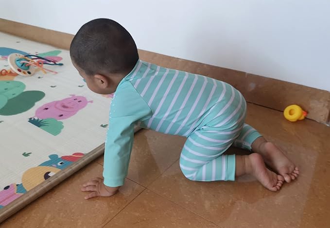 weVSwe Baby Toddler UPF 50+ Sun Protection Rash Guard Long Sleeve Swimsuit with Crotch Zipper