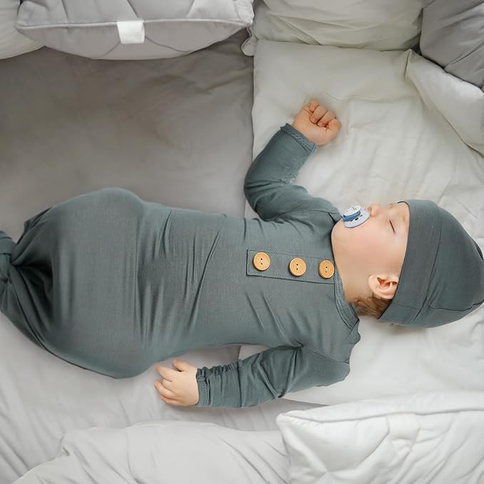 Soft Baby Knot Gown 0-3 Months, Newborn Announcement Sleepers With Mitten Cuffs and Personalized Wooden Name Tag