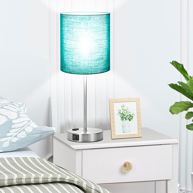 Lynnoland Green Touch Table Lamps Set of 2 with 2 USB & AC Outlet, 3-Way Dimmable Bedside Nightstand Lamps for Bedroom Lamps Living Room Nursery, 800 Lumens 5000K Daylight Bulbs Included