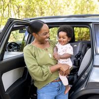 Joie Chili Spin 360 2-in-1 Rotating Convertible Car Seat with a 360 Spin and Easy Installation - Lower Anchor Attachment or Vehicle Belt Installation (Thunder)