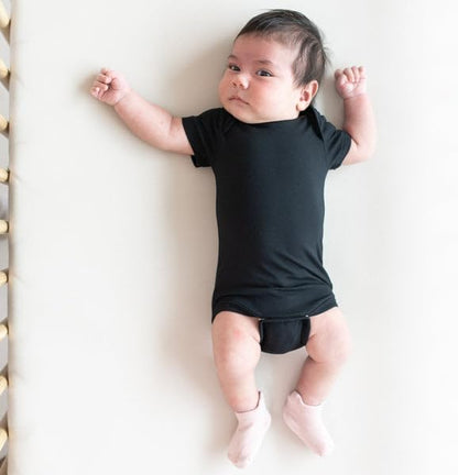 KYTE BABY Short Sleeve Unisex Baby Bodysuits, Rayon Made From Bamboo Material