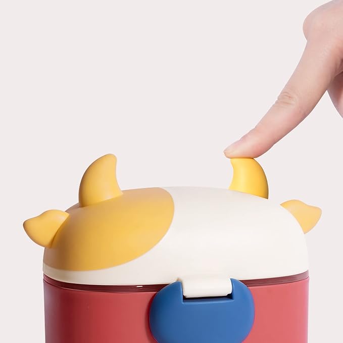 Bebamour Baby Formula Dispenser, BPA Free Portable Milk Powder and Candy Fruit Snack Storage Container with Scoop and Leveller for Travel, 450 ML, Green Cow