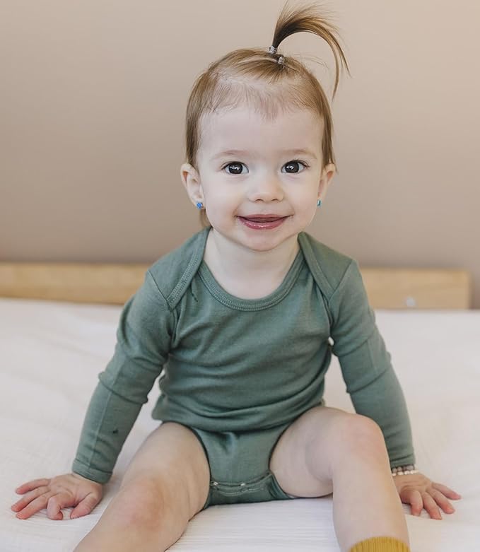 Woolino 100% Superfine Merino Wool Baby Bodysuit - Long Sleeve Bodysuit for Boy and Girl - Tagless Neck Bodysuit for Unisex