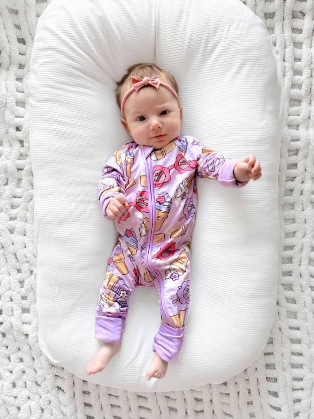 ITSY BITSY BOUTIQUE Viscose Bamboo Baby Pajamas - Boys and Girls Footie Sleeper Convertible 2-Way Zipper Sleeper