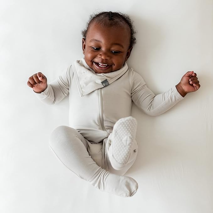 KYTE BABY Unisex Zipper Closure Footies, Rayon Made From Bamboo, 0-24 Months