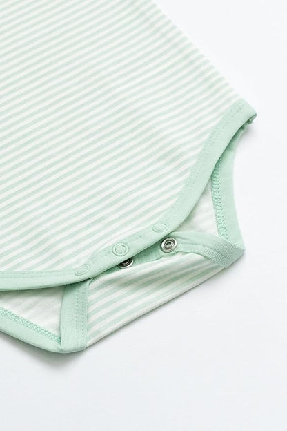 MONICA + ANDY Short Sleeve Jack & Jill Bodysuit, 100% Organic Baby Clothes for Girls & Boys, Newborn, Infant & Preemie Sizes