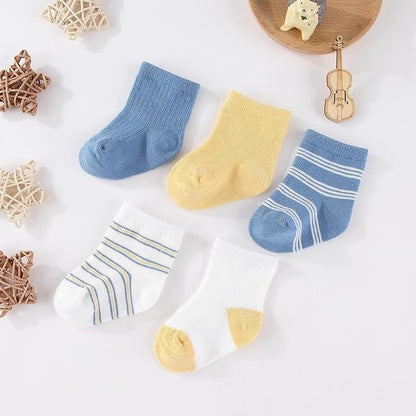 Baby Boy Girl Layette Set 18 Piece Infant Essentials Must Haves Clothes 0-9 Month Rompers+Bodysuits+Hats+Socks