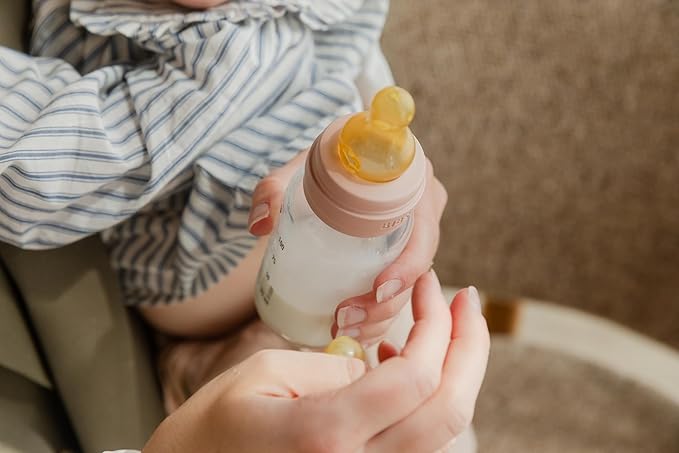 BIBS Baby Bottle 5 oz / 150 ml Natural Rubber Latex Nipple - Anti-Colic, BPA-Free, Round Nipple, Slow Flow, Lightweight & Easy to Clean, Suitable for Newborns 0+ Years - Ivory