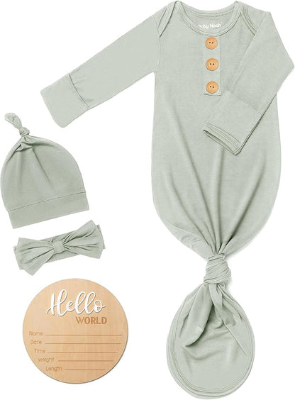 Soft Baby Knot Gown 0-3 Months, Newborn Announcement Sleepers With Mitten Cuffs and Personalized Wooden Name Tag