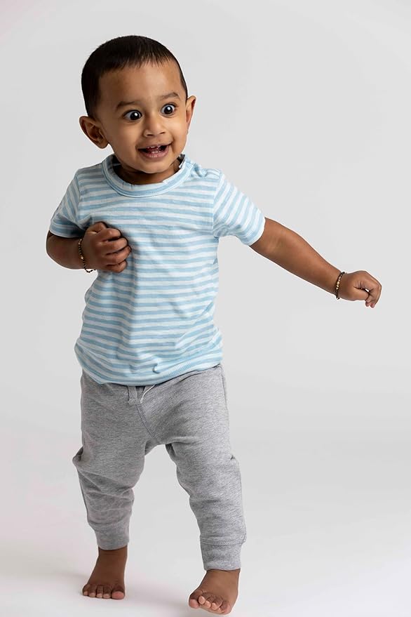 Monica + Andy Crewneck Tee, 100% Organic Cotton Clothes for Girls & Boys, Printed T-Shirt Sizes for Kids, Toddler & Baby