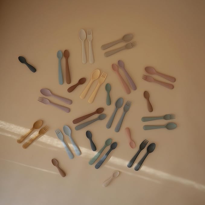 mushie Silicone Baby Feeding Spoons | 2 Pack (Stone/Cloudy Mauve)