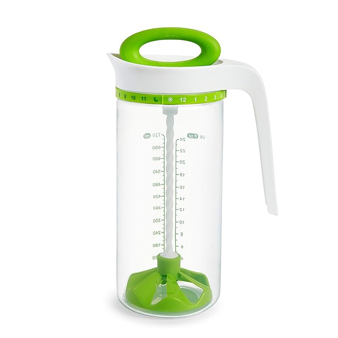 Munchkin Smart Blend Formula Mixing and Breast Milk Storage Pitcher, Mix and Store up to 24 Ounces, Green