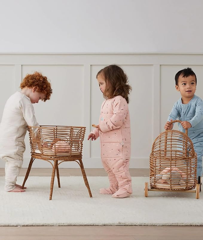 ergoPouch Sleep Onesie 2.5 TOG – Warm Baby Romper & Sleep Layer with Full-Zip, Guarding Against Blankets, Breathable & Movement-Friendly, Ideal for Transitional Sleeping (4-5 Years, Daisies)