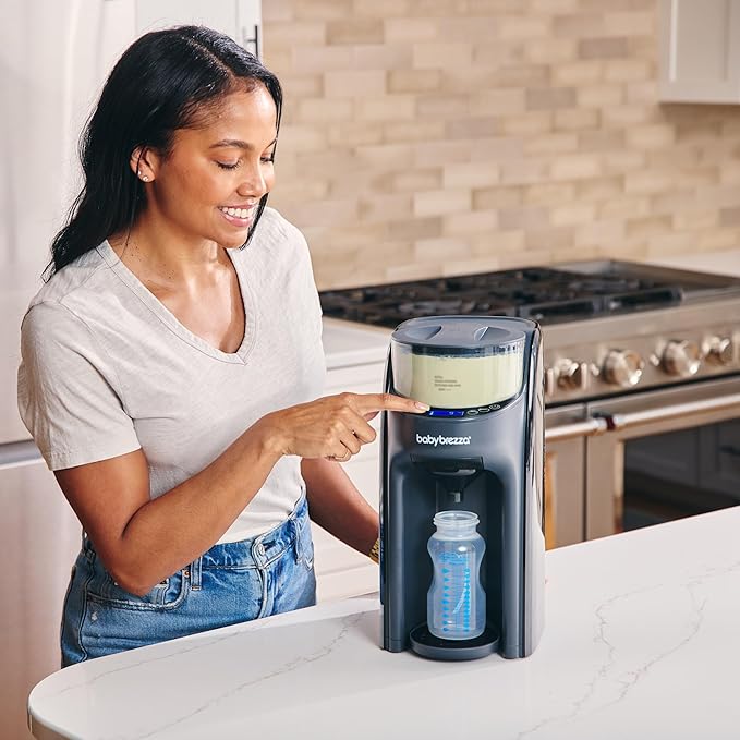 Baby Brezza Formula Pro Advanced Formula Dispenser Machine - Automatically Mix a Warm Formula Bottle Instantly - Easily Make Bottle with Automatic Powder Blending, Charcoal