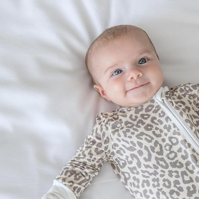 ITSY BITSY BOUTIQUE Viscose Bamboo Baby Pajamas - Boys and Girls Footie Sleeper Convertible 2-Way Zipper Sleeper