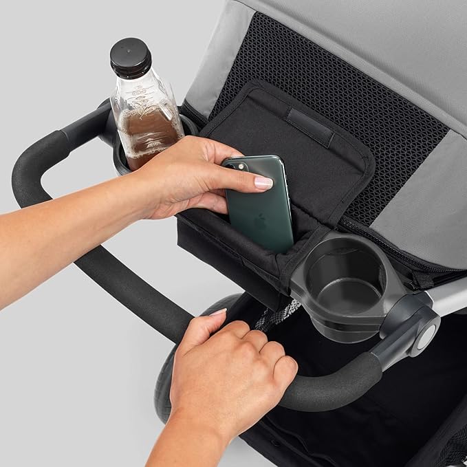 Chicco Bravo 3-in-1 Trio Travel System, Bravo Quick-Fold Stroller with KeyFit 30 Infant Car Seat and Base, Car Seat and Stroller Combo | Brooklyn/Navy