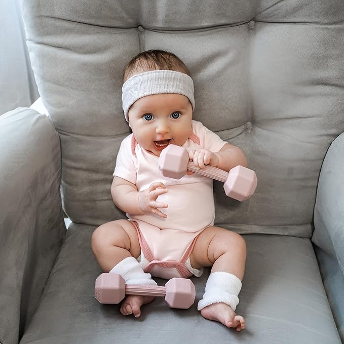 Giftty Baby Dumbbell Infant Rattle Silicone Teething Toy Teether Infants Toddler Sensory Toy Exercises Weight - Made of 100% Food-Grade Silicone, Safe for Baby Boys and Girls (1pcs 4.8oz - Blue)