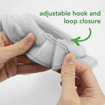 green sprouts Stay-dry Milk Catcher Bibs