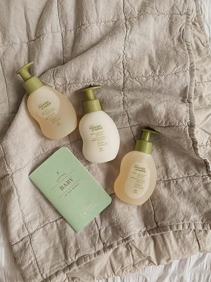 natura - Mamãe e Bebê Baby Fast Absorbing Moisturizer - 100% Vegan - Vegetable Oil & Cupuaçu Butter - 98.8% Natural Origin - All Skin Types - Cruelty Free - Baby Essentials - 6.7 fl oz (200ml)